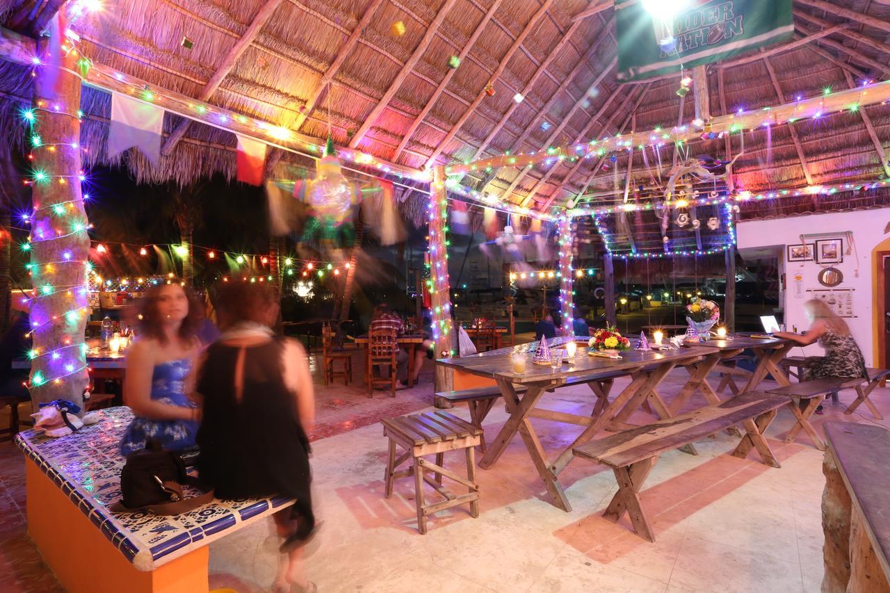 El Milagro Beach Hotel&Marina Isla Mujeres Exterior foto