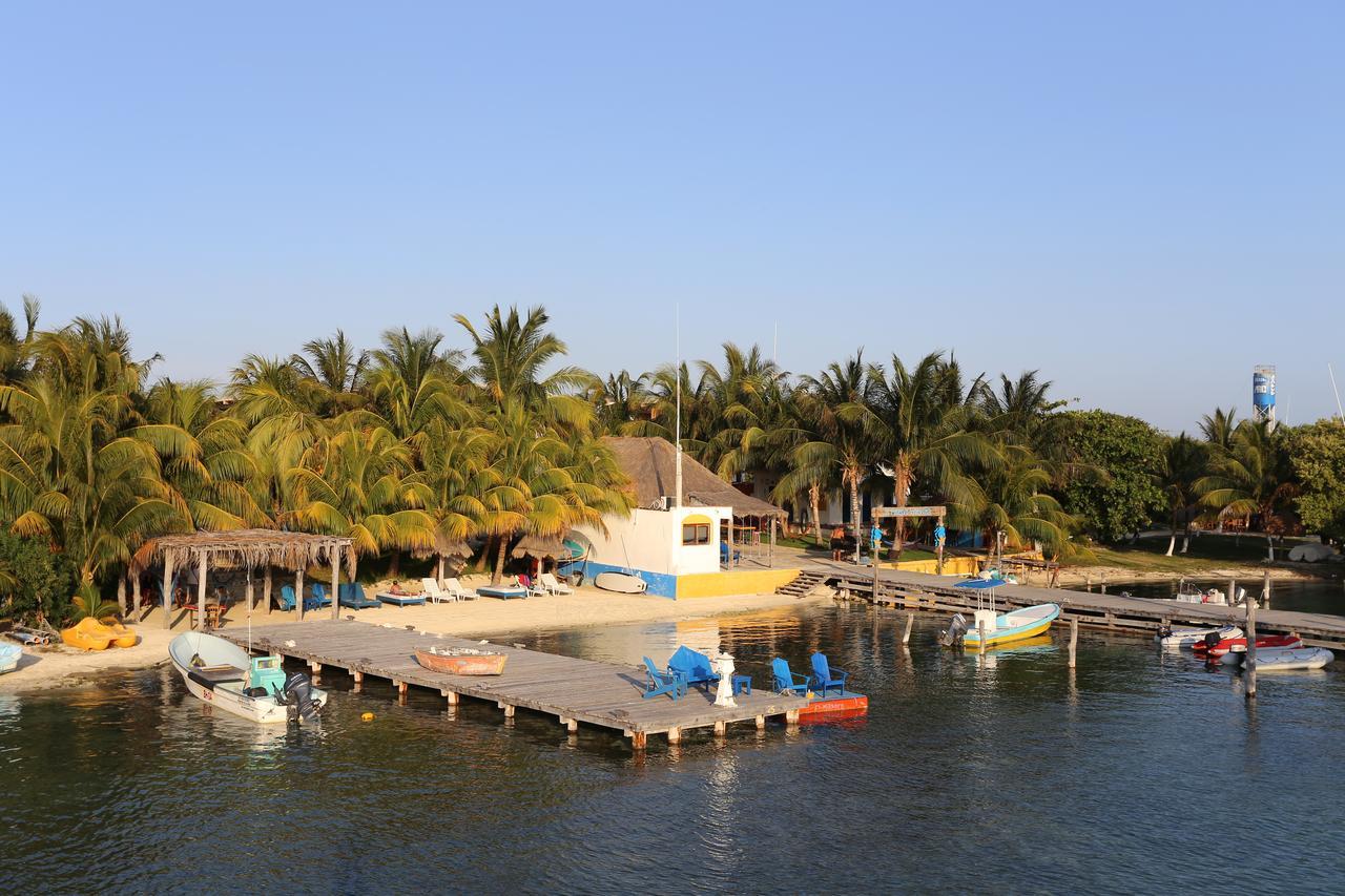 El Milagro Beach Hotel&Marina Isla Mujeres Exterior foto